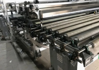 1600mm täysautomaattinen vaakatasossa eristetyn lasin pesu- ja kuivauskone