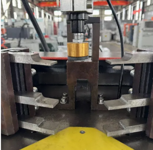 Erittäin luja 140 mm:n alumiininen kulmayhdistelmäkone
